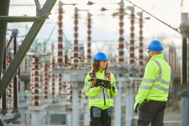 Best Electrical Contractors for Businesses  in Richmond Heights, OH